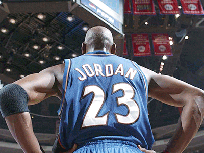 籃網vs尼克斯歐文的籃球鞋